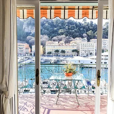 Neptune Sea View *